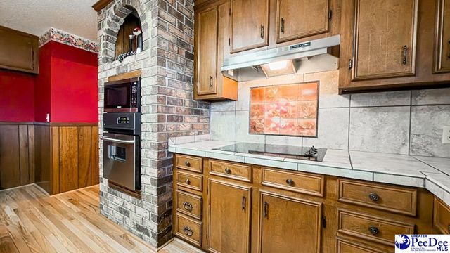 150 TIMBERLAKE DR, Florence, SC 29501