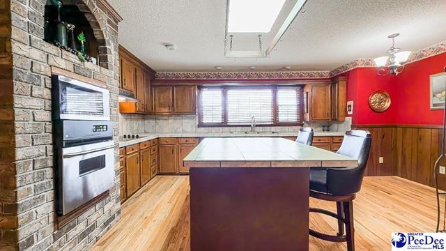 150 TIMBERLAKE DR, Florence, SC 29501