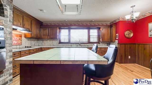 150 TIMBERLAKE DR, Florence, SC 29501