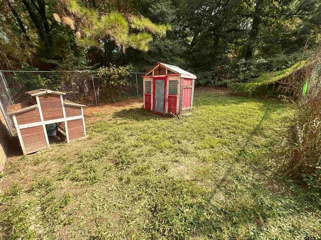 4108 CR 427, Tyler, TX 75704