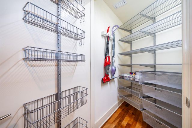 260 S OSCEOLA AVENUE 710, Orlando, FL 32801