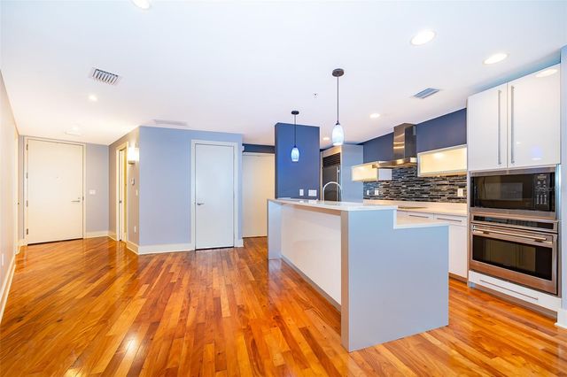 260 S OSCEOLA AVENUE 710, Orlando, FL 32801