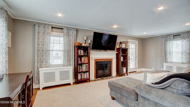 52 Rumson Place, Little Silver, NJ 07739