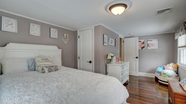 52 Rumson Place, Little Silver, NJ 07739