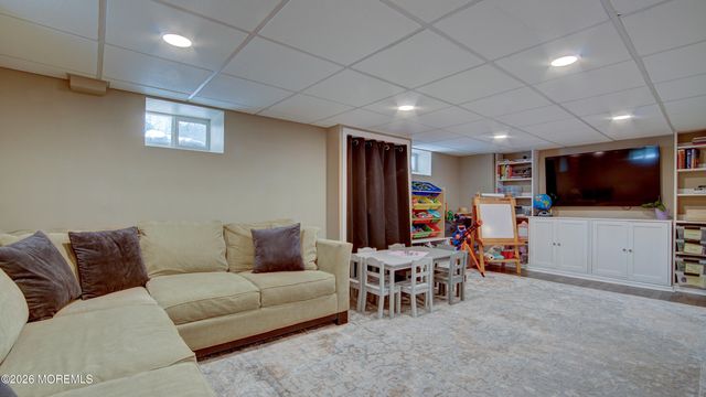 52 Rumson Place, Little Silver, NJ 07739