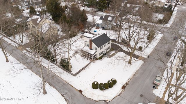 52 Rumson Place, Little Silver, NJ 07739