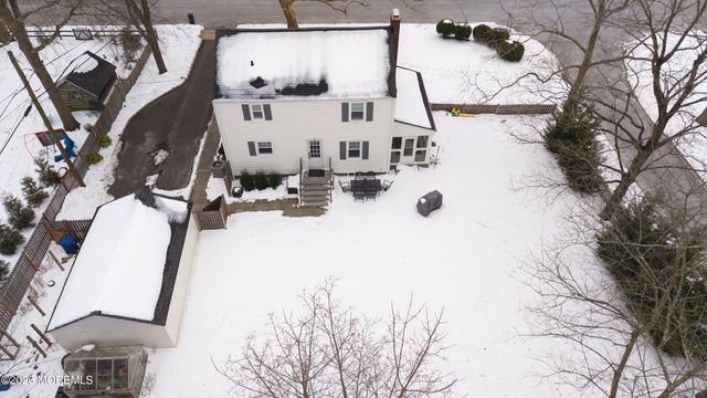 52 Rumson Place, Little Silver, NJ 07739