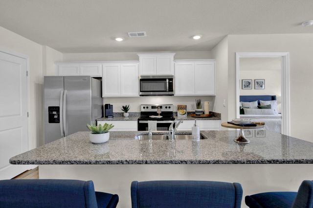 10693 Prairie Lake Drive, Apison, TN 37302