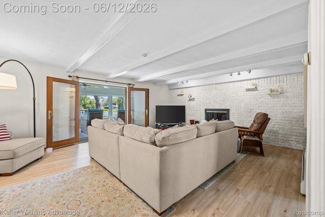9110 Sandy Ridge Drive, White Lake Charter Township, MI 48386