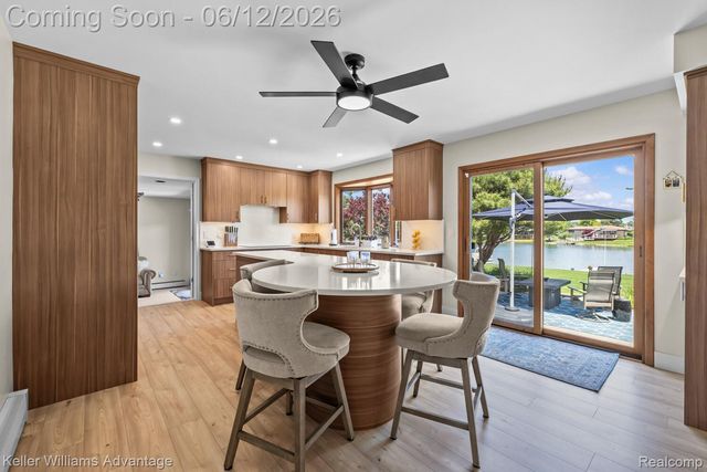 9110 Sandy Ridge Drive, White Lake Charter Township, MI 48386