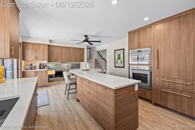9110 Sandy Ridge Drive, White Lake Charter Township, MI 48386