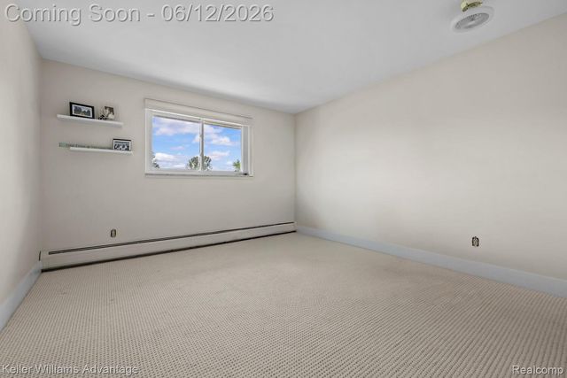 9110 Sandy Ridge Drive, White Lake Charter Township, MI 48386