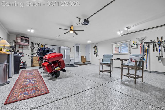 9110 Sandy Ridge Drive, White Lake Charter Township, MI 48386