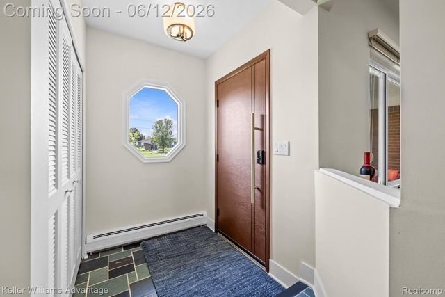 9110 Sandy Ridge Drive, White Lake Charter Township, MI 48386