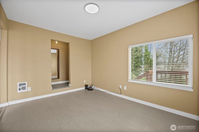 1805 Lawrence Street, Port Orchard, WA 98366