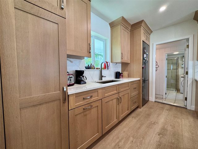 1109 Avocado Isle, Fort Lauderdale, FL 33315