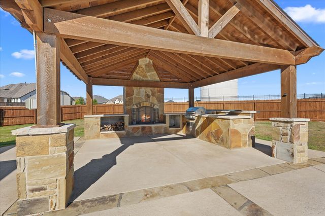 2044 Longbridge Road, Forney, TX 75126