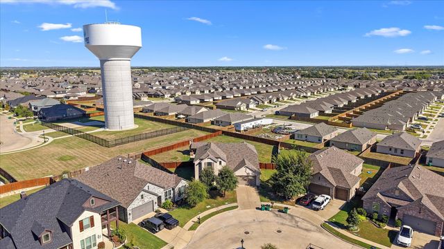 2044 Longbridge Road, Forney, TX 75126