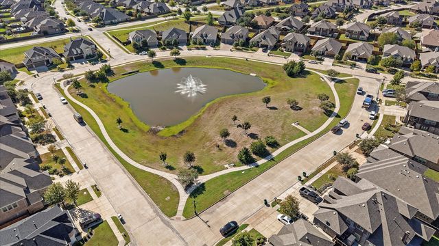 2044 Longbridge Road, Forney, TX 75126