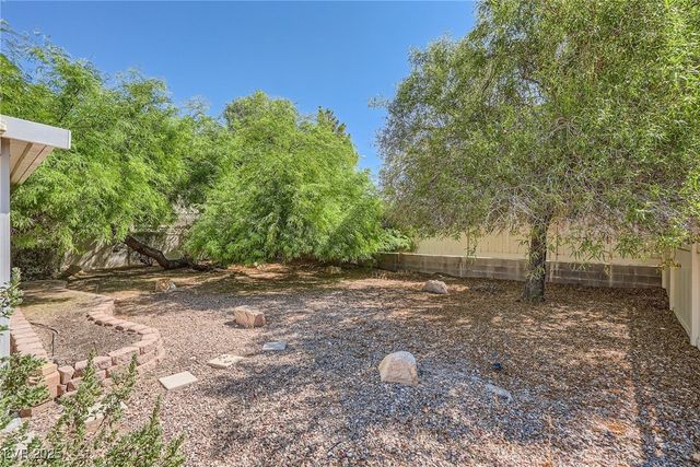 5716 Blizzard Breeze Street, North Las Vegas, NV 89081