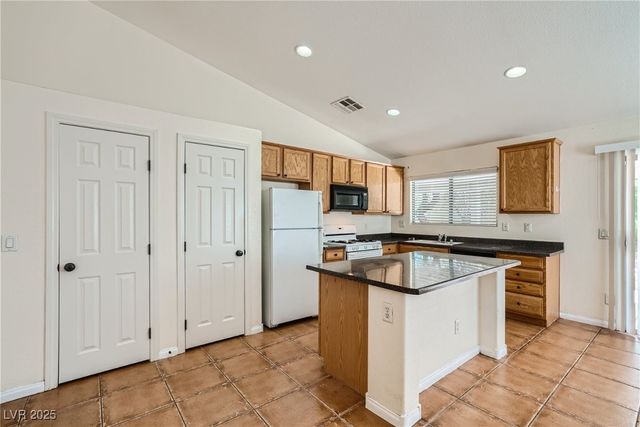 5716 Blizzard Breeze Street, North Las Vegas, NV 89081