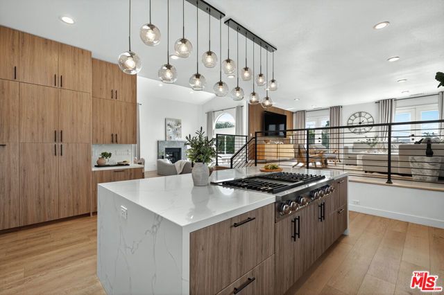 2603 Crestmoore Place, Los Angeles, CA 90065