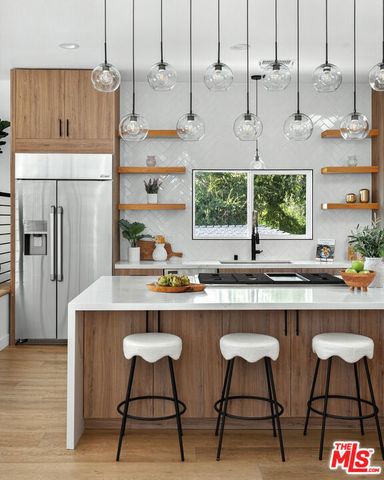 2603 Crestmoore Place, Los Angeles, CA 90065