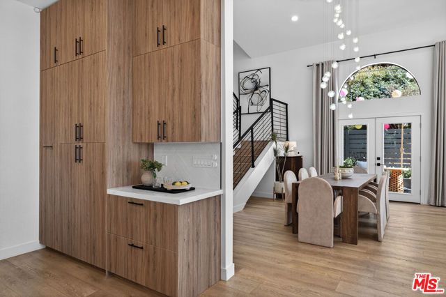 2603 Crestmoore Place, Los Angeles, CA 90065