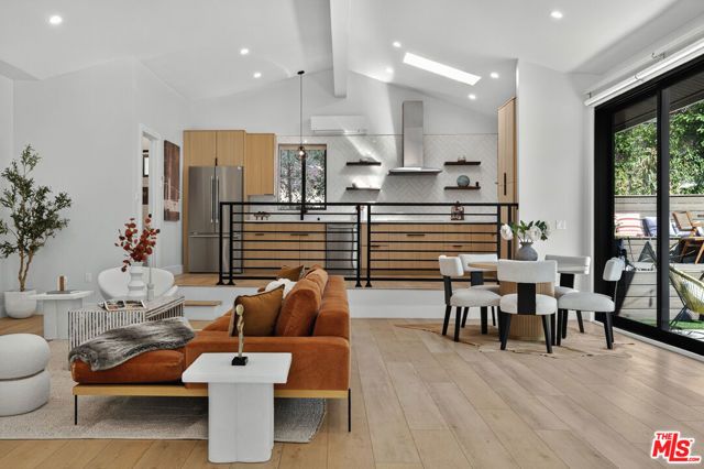 2603 Crestmoore Place, Los Angeles, CA 90065