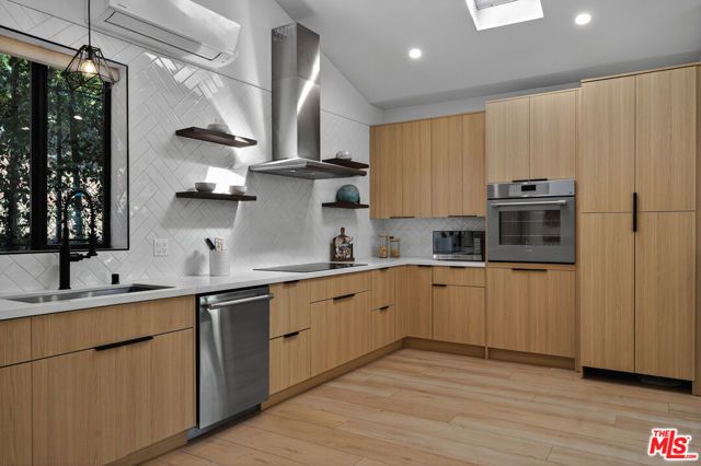 2603 Crestmoore Place, Los Angeles, CA 90065