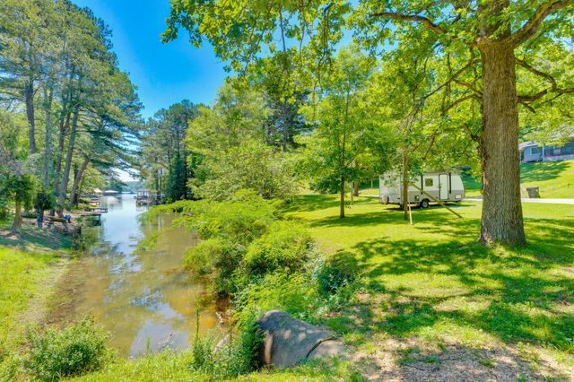 16129 Lakewood Drive, Sale Creek, TN 37373