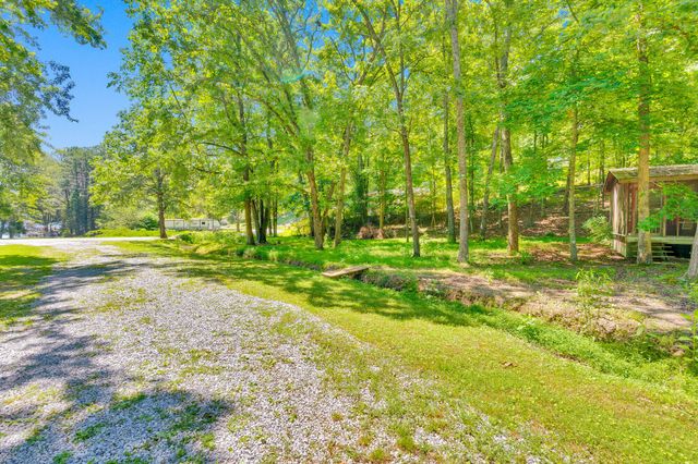 16129 Lakewood Drive, Sale Creek, TN 37373