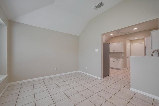 2855 Lake View Drive, Missouri City, TX 77459