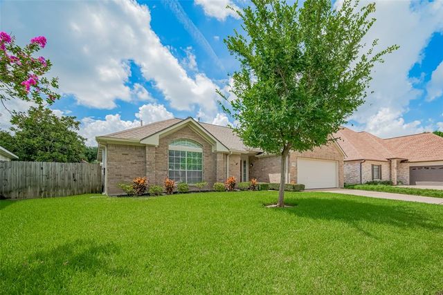 2855 Lake View Drive, Missouri City, TX 77459