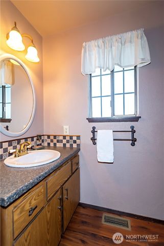 2219 S Beaumont Drive, Moses Lake, WA 98837