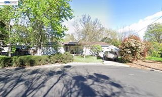 1210 Kendall Ct, Walnut Creek, CA 94595