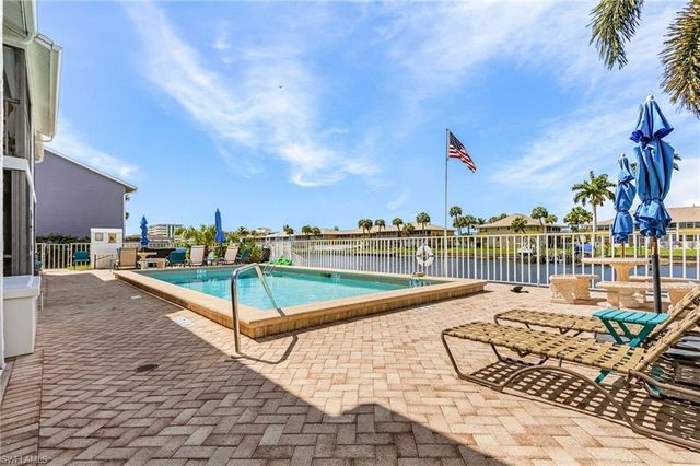 4620 SE 5th PL 206, Cape Coral, FL 33904