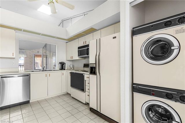 4620 SE 5th PL 206, Cape Coral, FL 33904