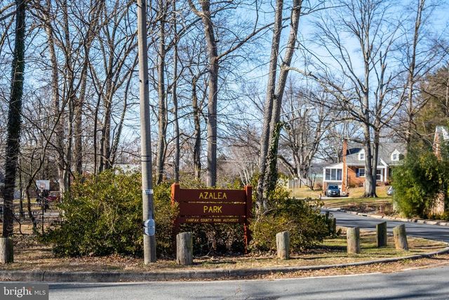 2900 LINDEN LN, Falls Church, VA 22042