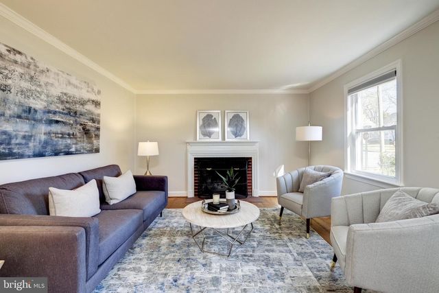 2900 LINDEN LN, Falls Church, VA 22042