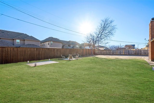 2814 Silvermeadow Lane, Corinth, TX 76210