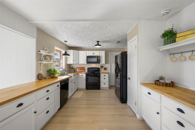 2814 Silvermeadow Lane, Corinth, TX 76210