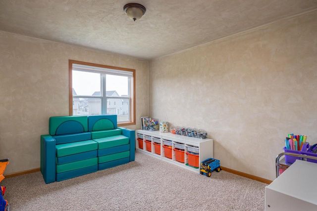 2642 MARATHON AVENUE, Neenah, WI 54956