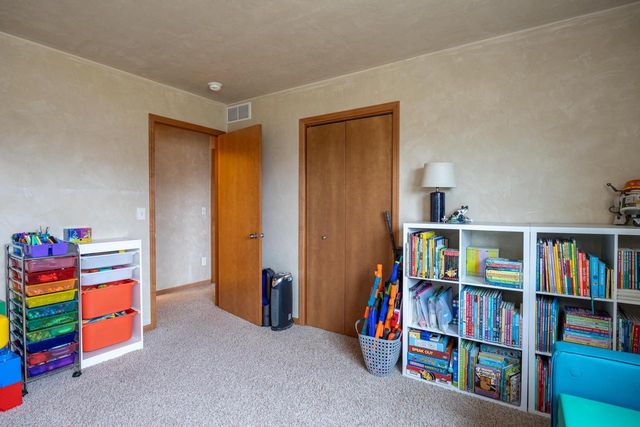 2642 MARATHON AVENUE, Neenah, WI 54956