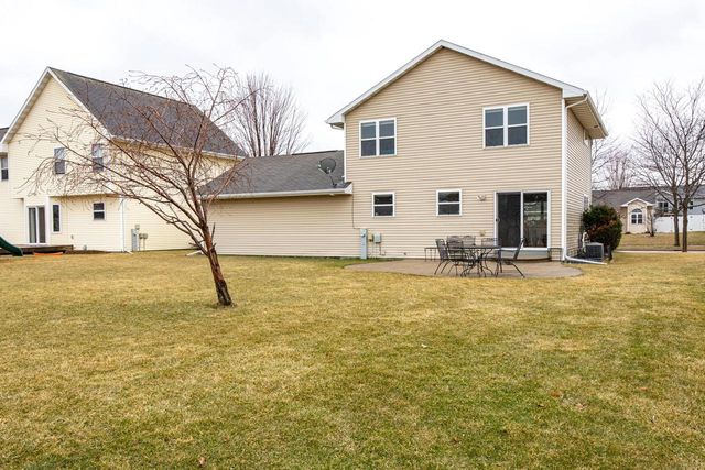 2642 MARATHON AVENUE, Neenah, WI 54956