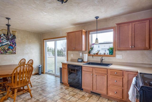 2642 MARATHON AVENUE, Neenah, WI 54956