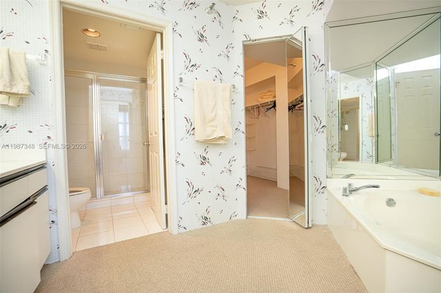 3530 Mystic Pointe Dr 1401, Aventura, FL 33180