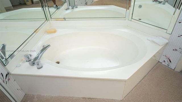 3530 Mystic Pointe Dr 1401, Aventura, FL 33180