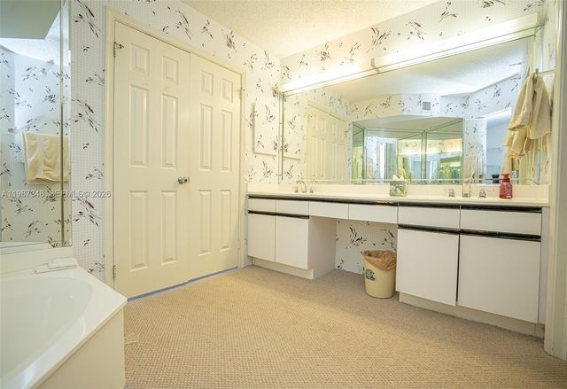 3530 Mystic Pointe Dr 1401, Aventura, FL 33180