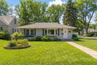 3100 Pennsylvania Avenue S, Saint Louis Park, MN 55426